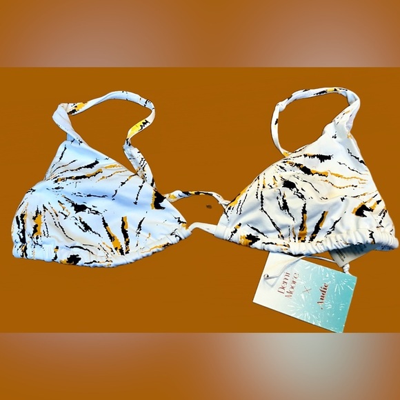 NWT Andie X Demi Moore Tropaz String Bikini Top in White Firecracker Print Large - Picture 6 of 11